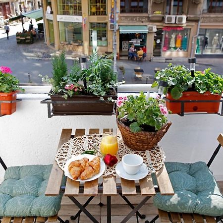 Traditional Romanian Apartments Bucarest Exterior foto